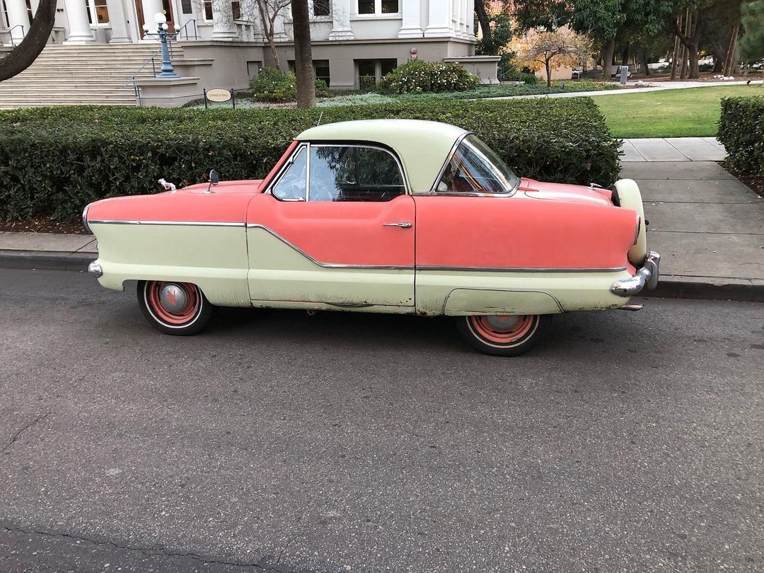 Cool Car – Nash Metropolitan